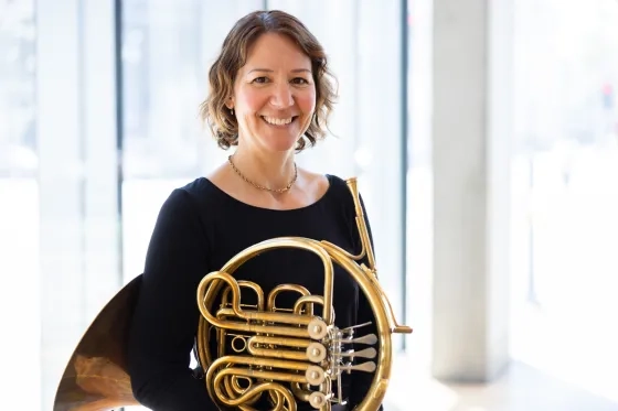 SFCM professor and San Francisco Symphony musician Jessica Valeri.